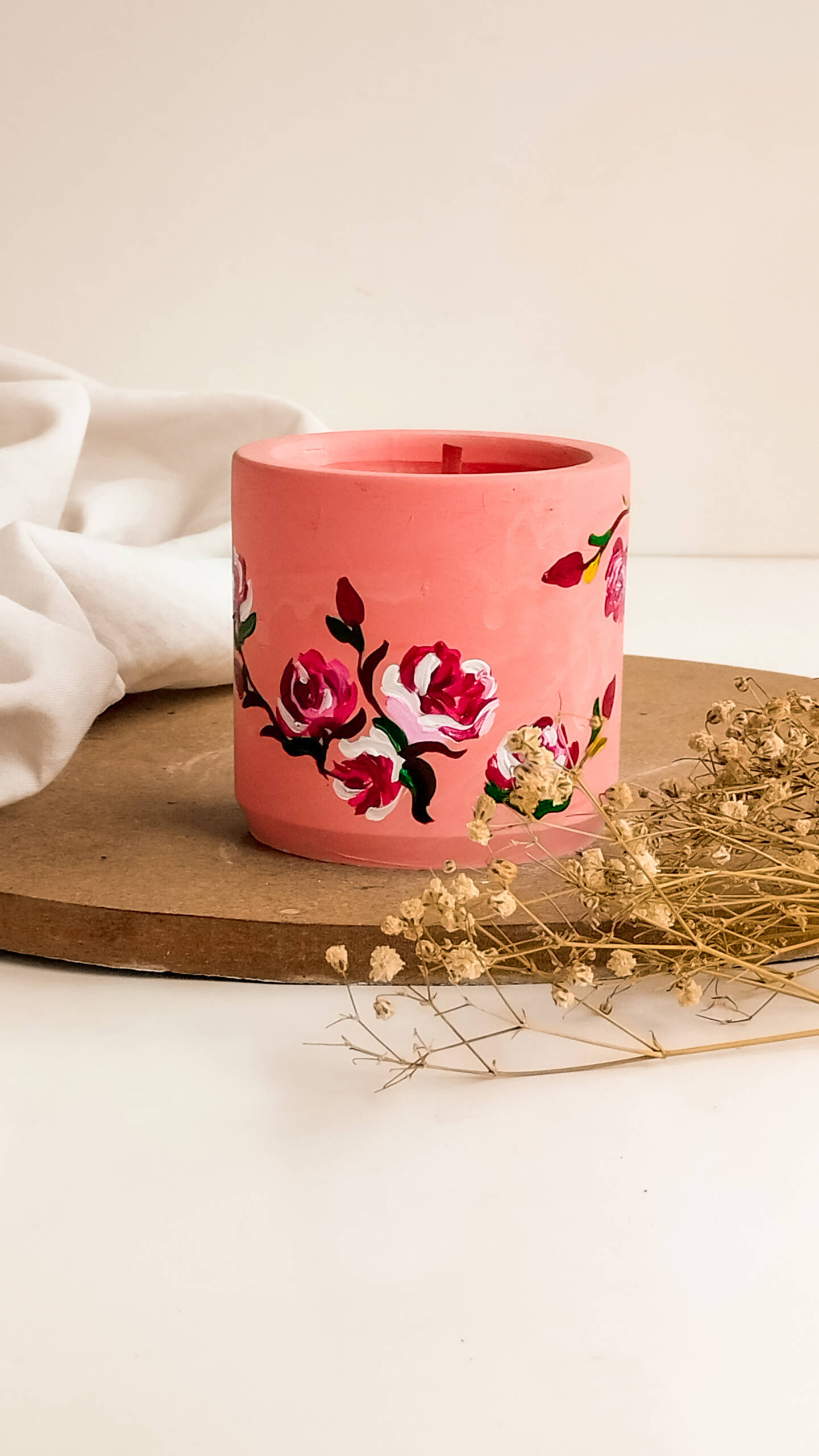 Sweet Rose - Hand painted Scented Concrete Candle