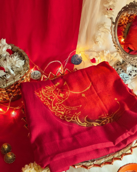 Suna hai Log- Handpainted Calligraphy Scarf
