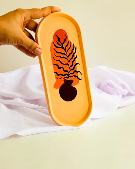 Daring Shine - Handpainted Concrete Tray